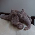 peluche-bruit-blanc-rechargeable--george-elephant-gris-flow-amsterdam-420419_OE