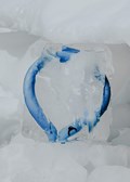 iced_blue_neck_cooler_sumoring-e1719609595449