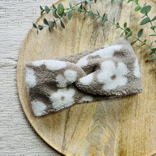 4cff2fbe340fd7f907b11eeb03efbced92f9c560