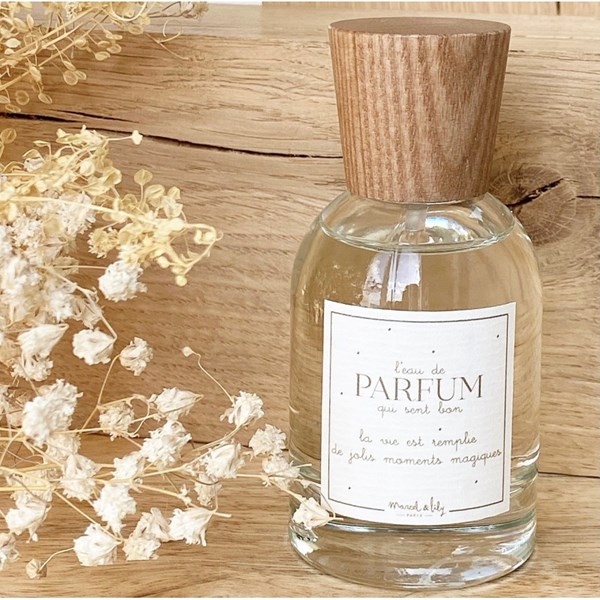 eau-de-parfum-la-vie-est-remplie-de-jolis-moments-magiques-50-ml