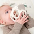 Grip-and-teether-toy-Sheepy-Sand-3