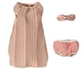 Souris moyenne, Chemise de nuit