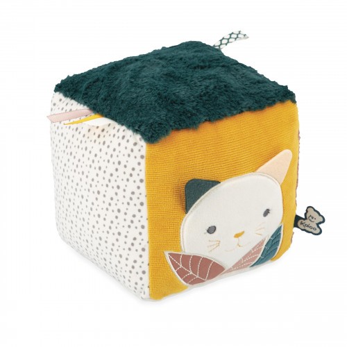 sensory-cube-for-baby