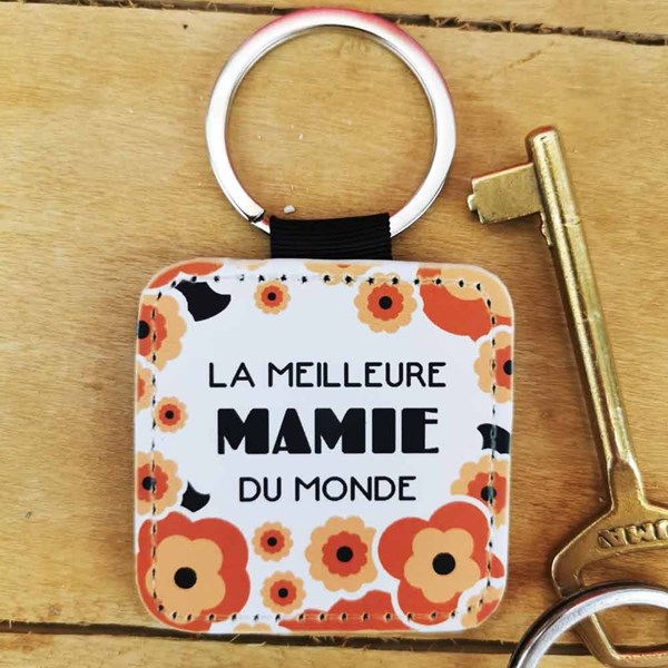 porte-cle-la-meilleure-mamie-du-monde-1