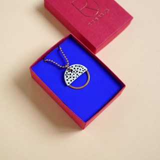 e8dca98e-d7f4-4043-9e83-c5c7b13a9a80_1200x1200_fill