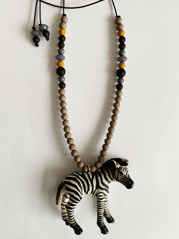 BYMELO-ZEFF-LE-ZEBRE-COLLIER