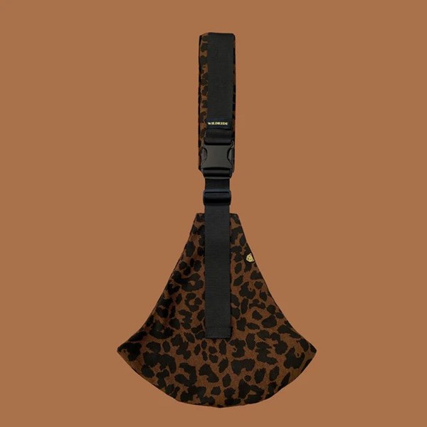 brown-leopard-wildride-carrier-web-toddler-front