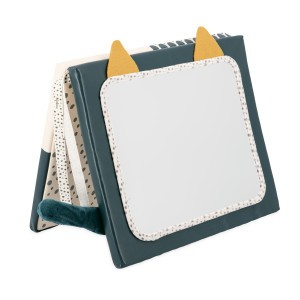 sensory-mirror-for-baby
