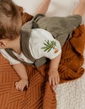 set-salopette-avec-t-shirt-cute-gorilla_1200_1200-2271946
