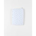 mm24-protege-carnet-de-sante-romance-noukies-410592_OE