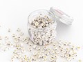 pot-perles-lettres-blanches