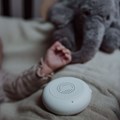peluche-bruit-blanc-rechargeable--george-elephant-gris-flow-amsterdam-420419_OG