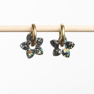 2025-03-15---packshot-photo-de-bijoux-createur-toulouse-200ko---www.studiolecarre.com---103